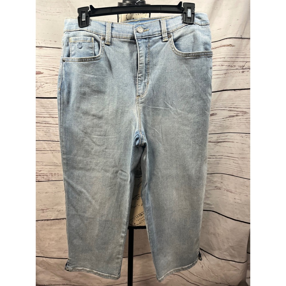 Gloria Vanderbilt Wom Size 4 Light Wash All Around Slimming Effect Cropped Jeans